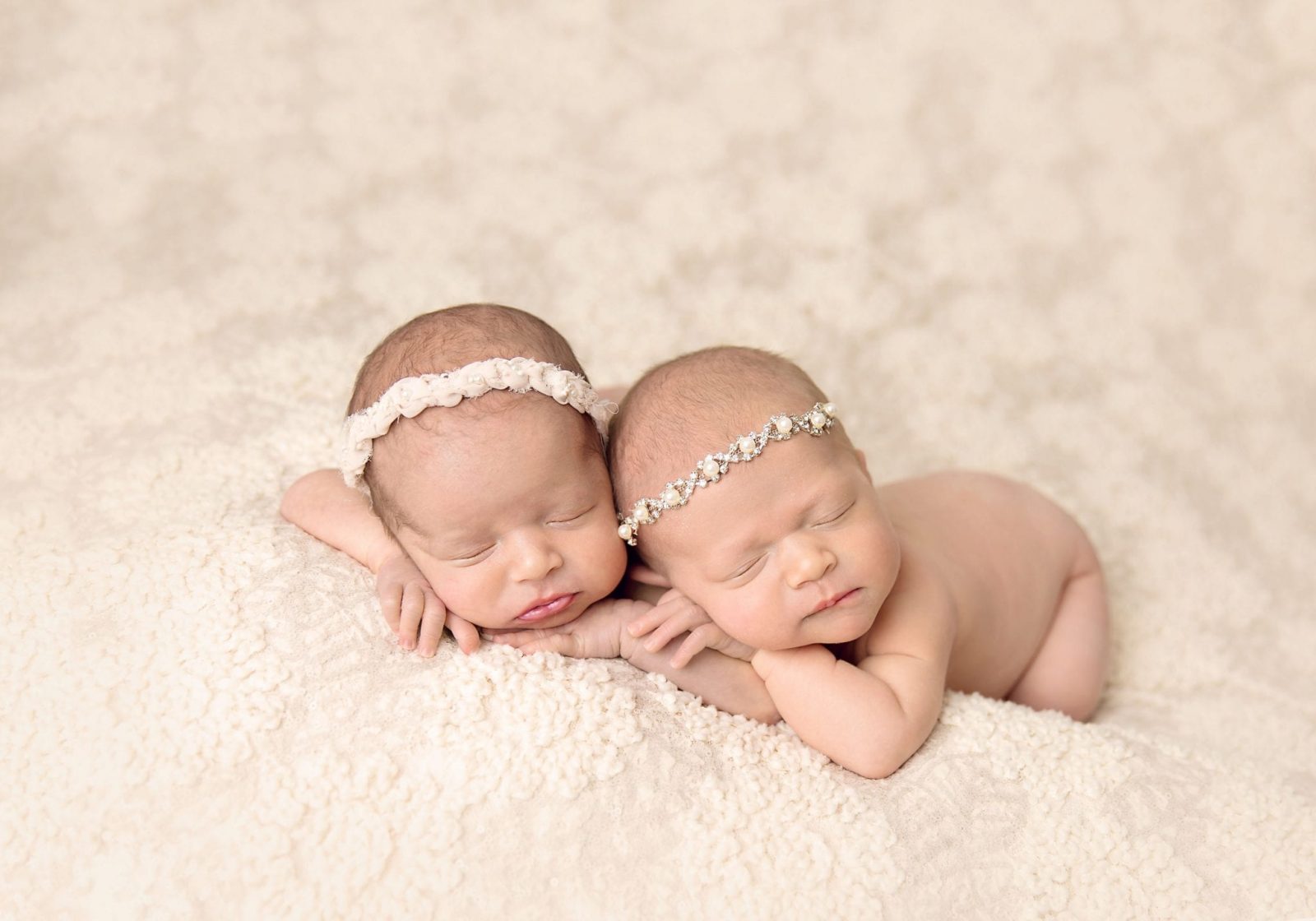 Cleveland Newborn Twins Photographer